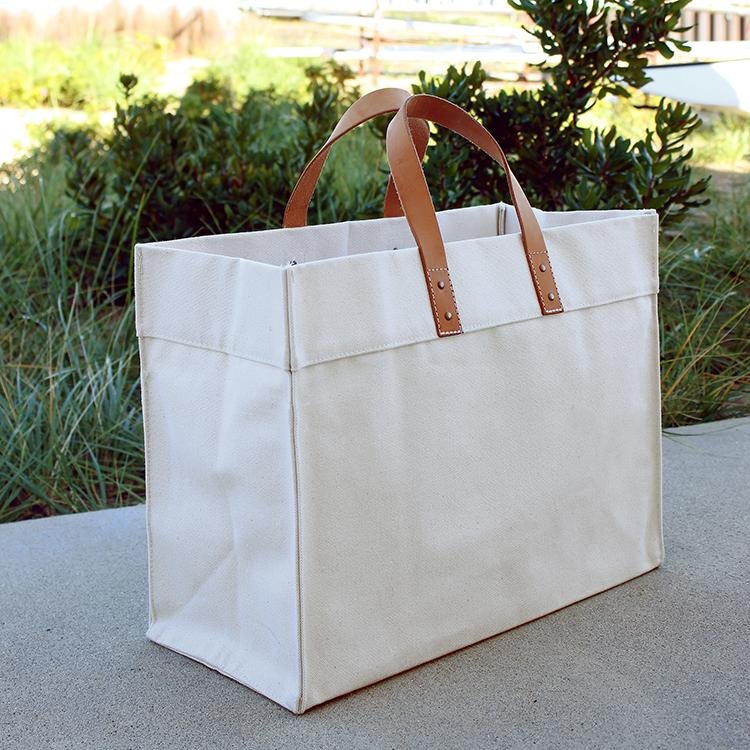 Box Tote BagBags & Wallets - Rise and Effect