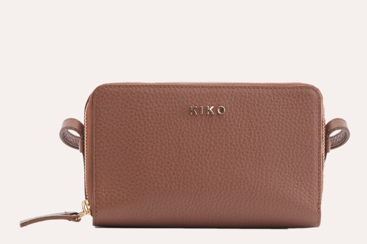 Zip Around Crossbody PebbleBags & Wallets - Rise and Effect